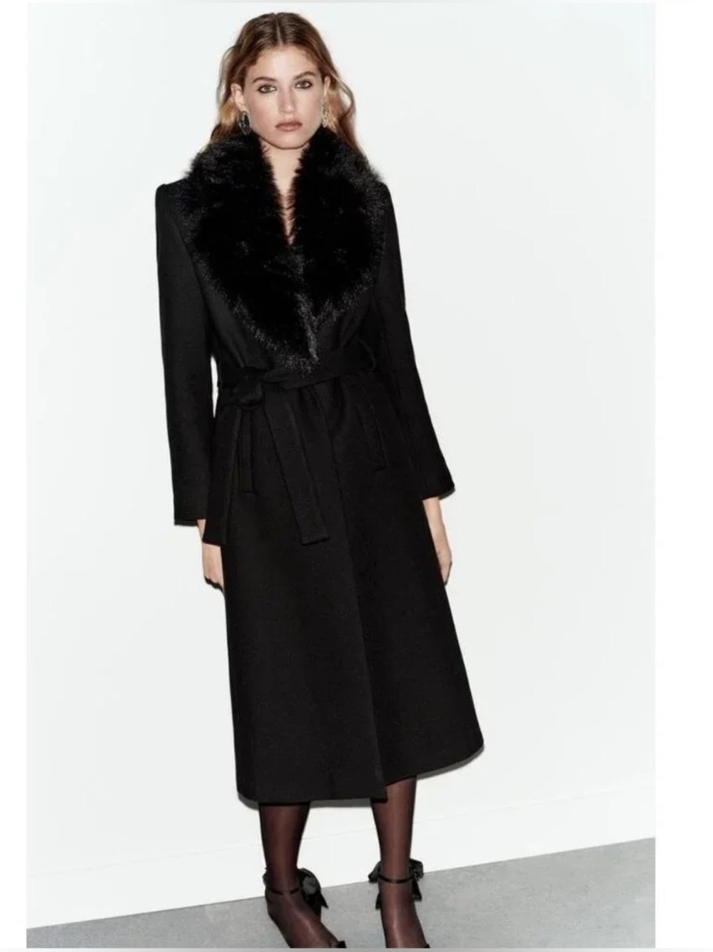 NWOT. Zara Black Wool Blend Coat with Detachable Faux Fur Lapel Collar. Size XS.